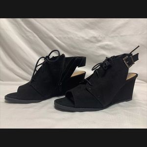 So Authentic - American heritage black wedge sling back peep toe bootie size 7.5